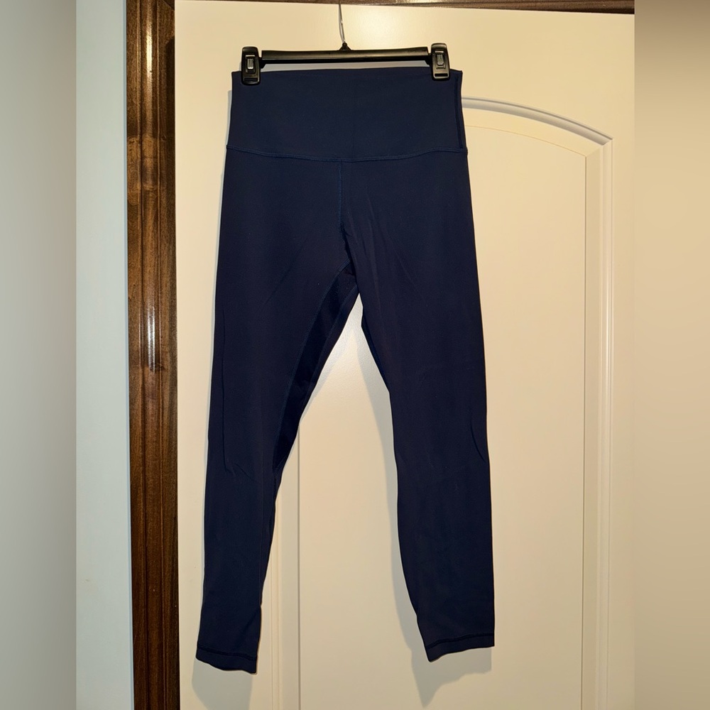 lululemon athletica 25’ navy Align leggings